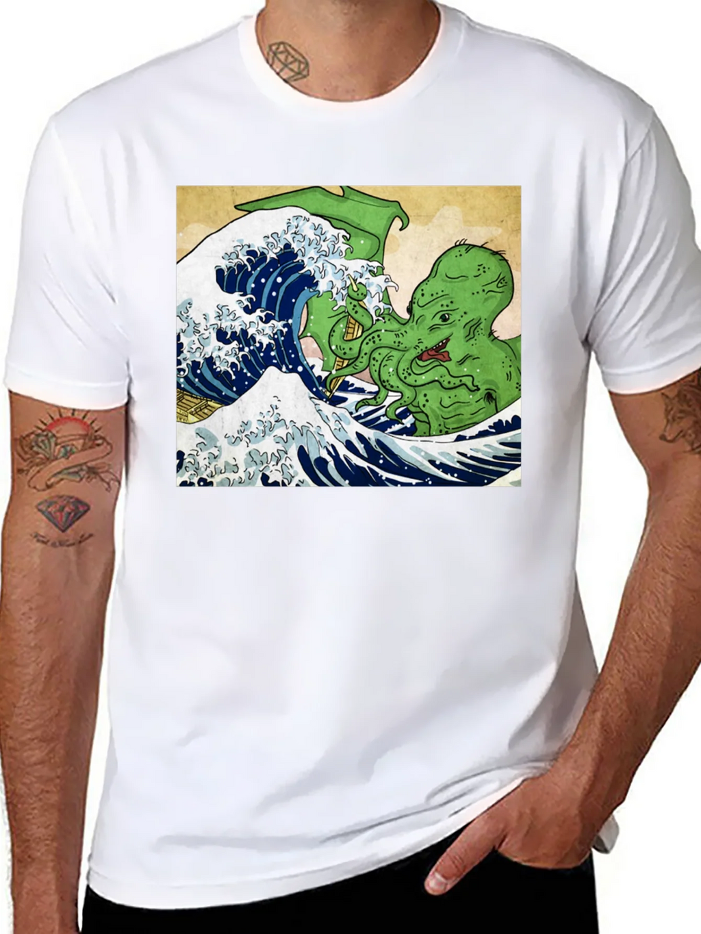 Great Wave Cthulhu Graphic Tee product image 7