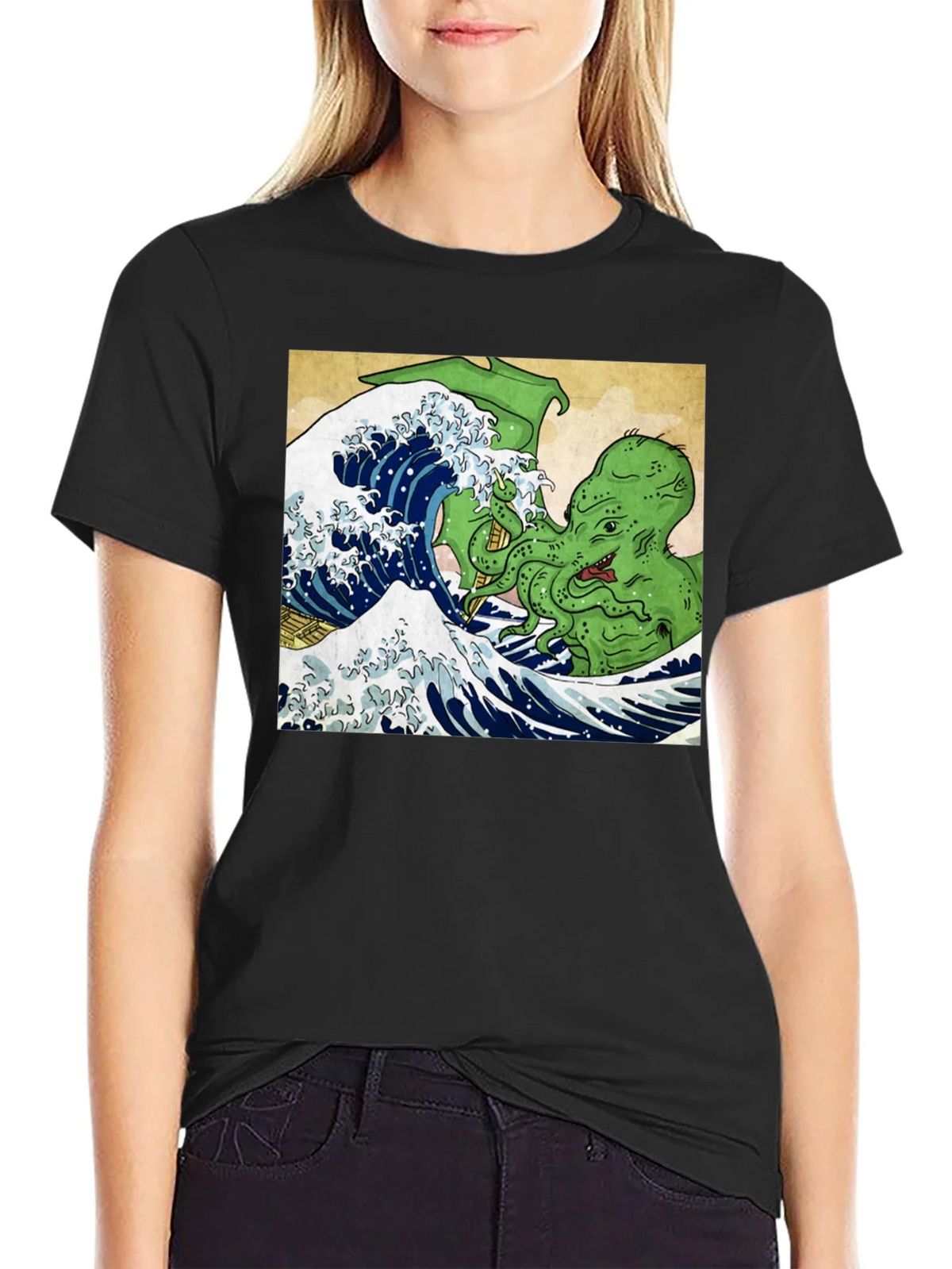 Great Wave Cthulhu Graphic Tee product image 2